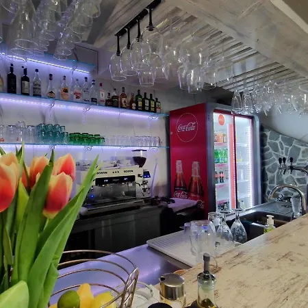 Brasserka Guest house 2*