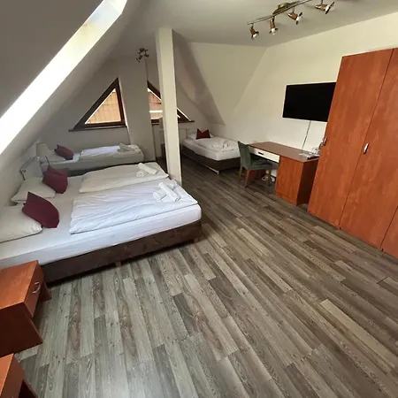 Brasserka 3* Νίτρα